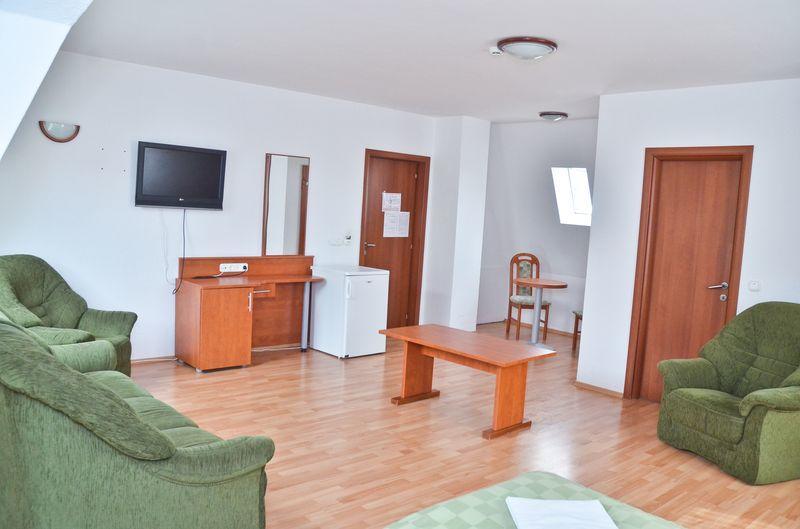 Hotel Kristaly Hajdúszoboszló Extérieur photo